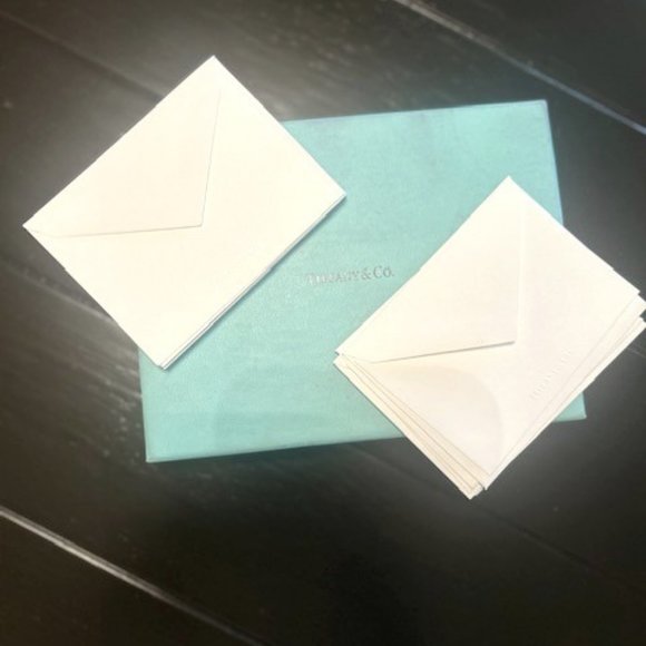 NEW Lot of 12 Tiffany & Co. All Occasion White Blank Gift Note Cards Envelopes - Picture 1 of 1